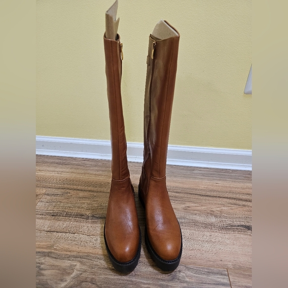 Franco Sarto Women's Leather Tall Lug Sole Boot - Picture 9 of 13